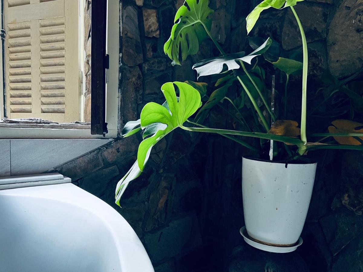 The First Ba Trieu Ha Noi Bed and Breakfast Hanoi Buitenkant foto